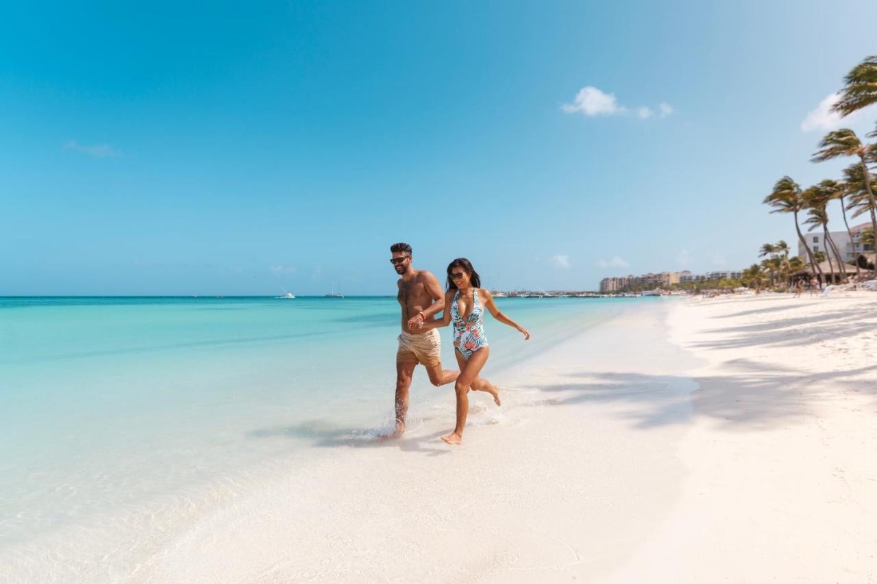 All Inclusive Holiday Inn Resort Aruba - Beach Resort & Casino By Ihg Palm Beach Esterno foto