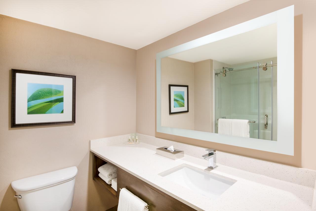 All Inclusive Holiday Inn Resort Aruba - Beach Resort & Casino By Ihg Palm Beach Esterno foto