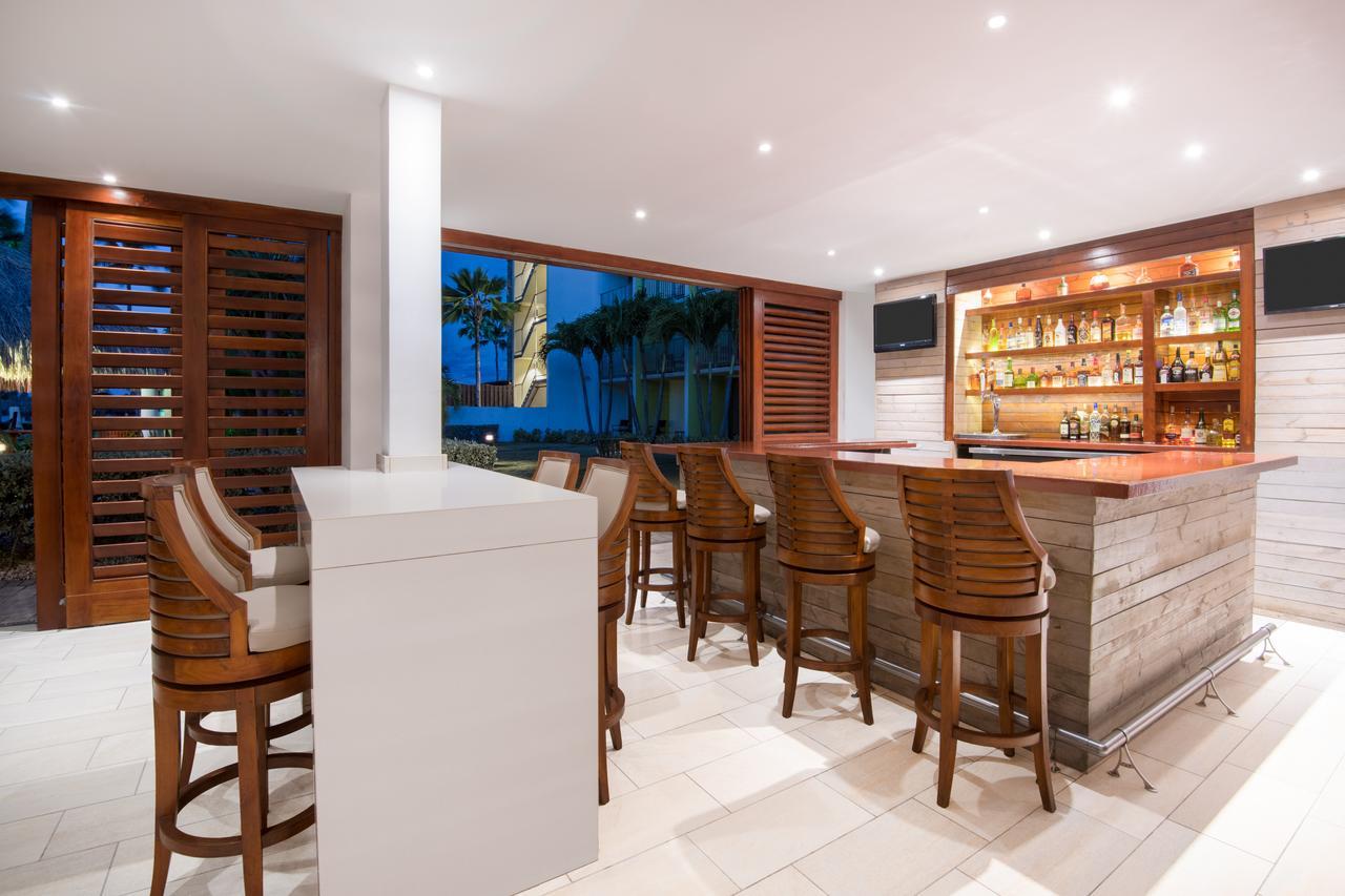 All Inclusive Holiday Inn Resort Aruba - Beach Resort & Casino By Ihg Palm Beach Esterno foto